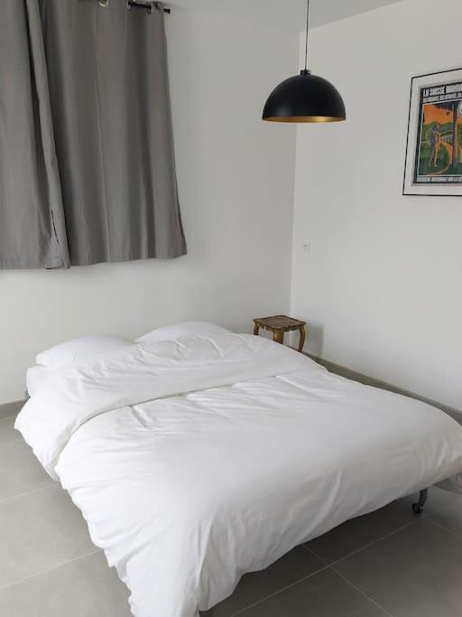 L'Aigrette Moderne, Ensoleille Et Bien Place Thury-Harcourt-le-Hom 外观 照片
